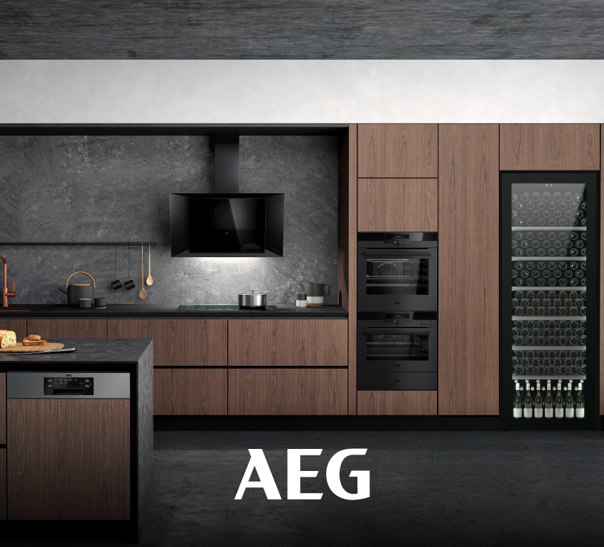 AEG