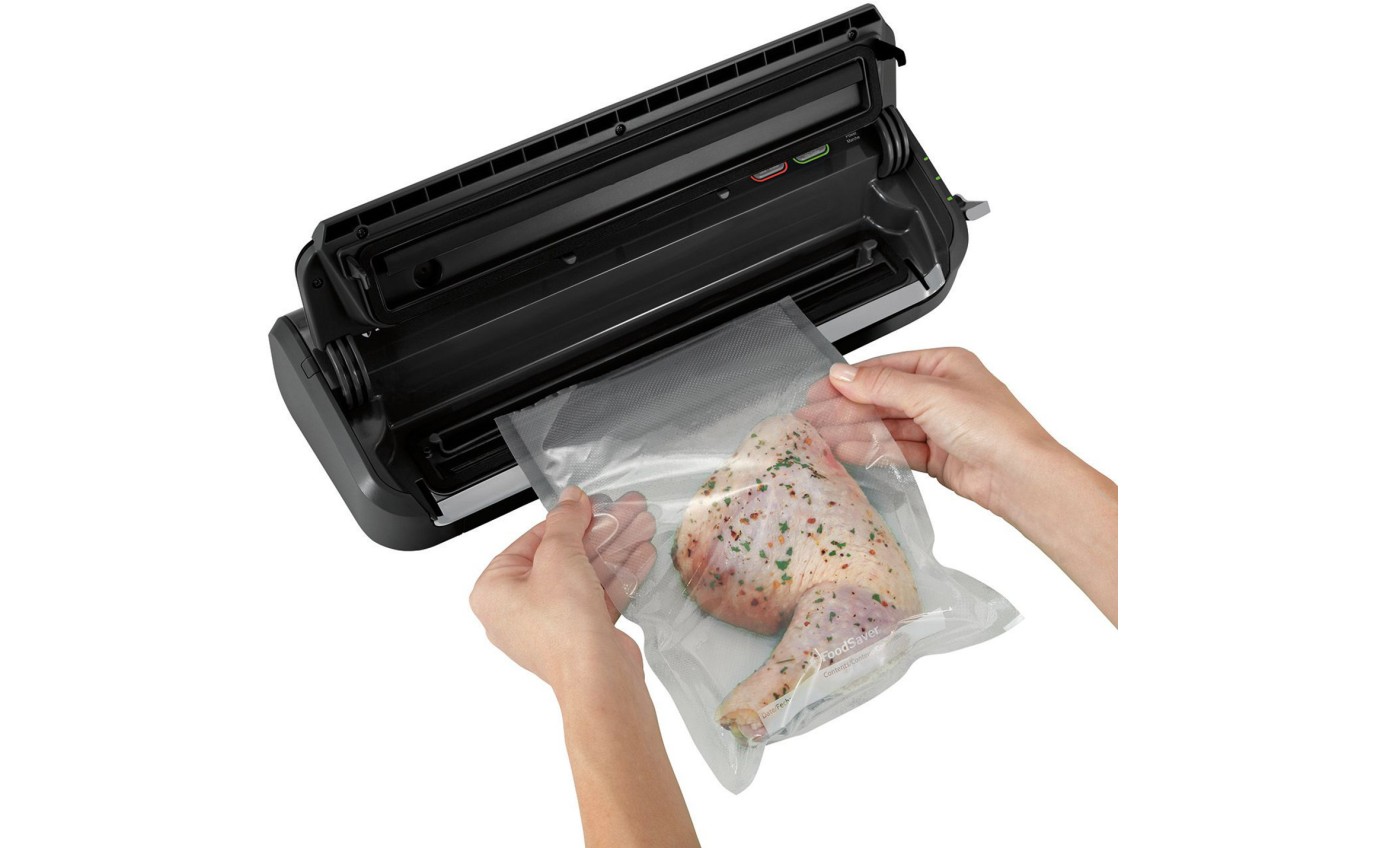 FoodSaver Lock & Seal Vacuum Sealer VS4500
