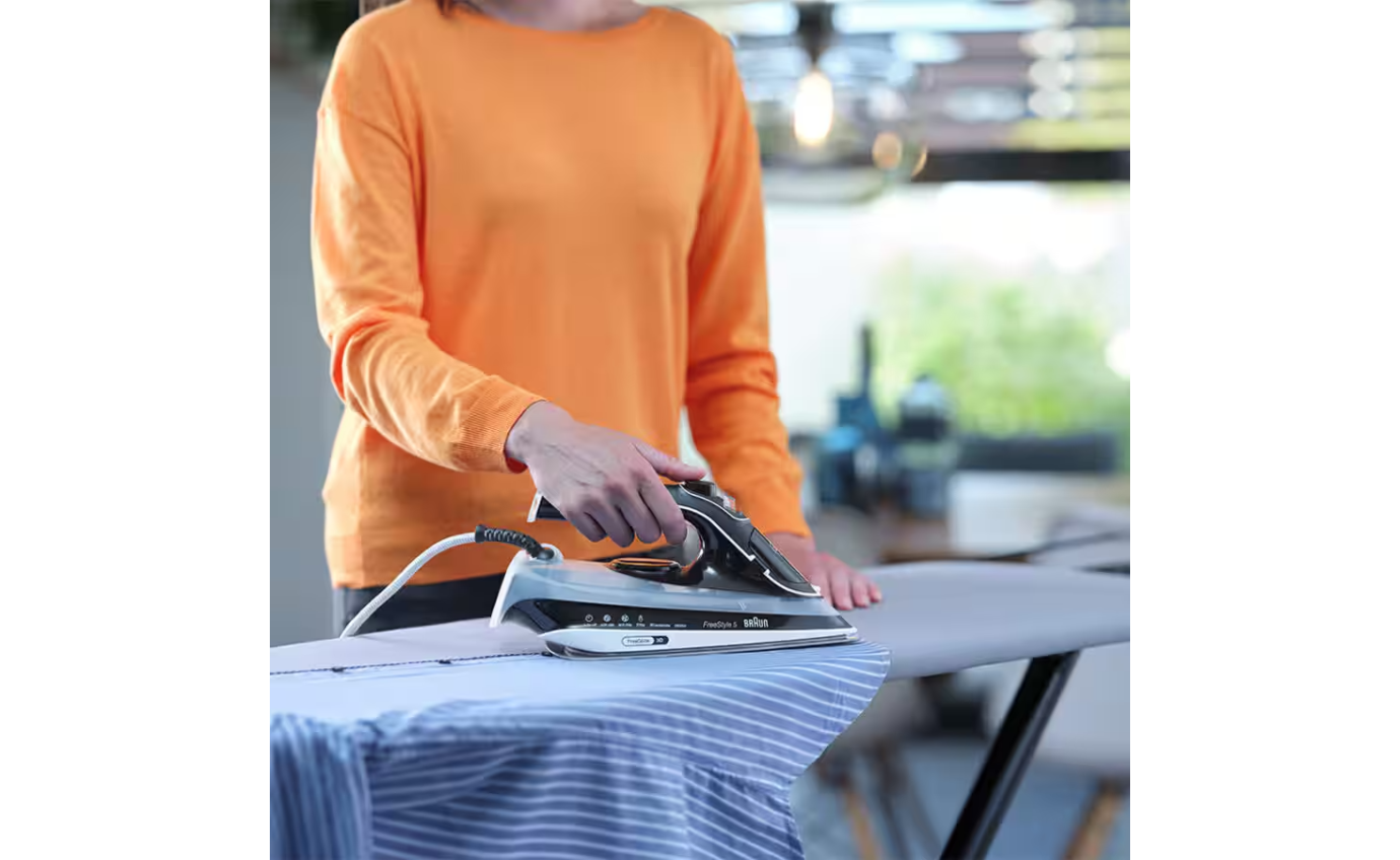 Braun FreeStyle 5 Steam Iron (Black) SI5184BK