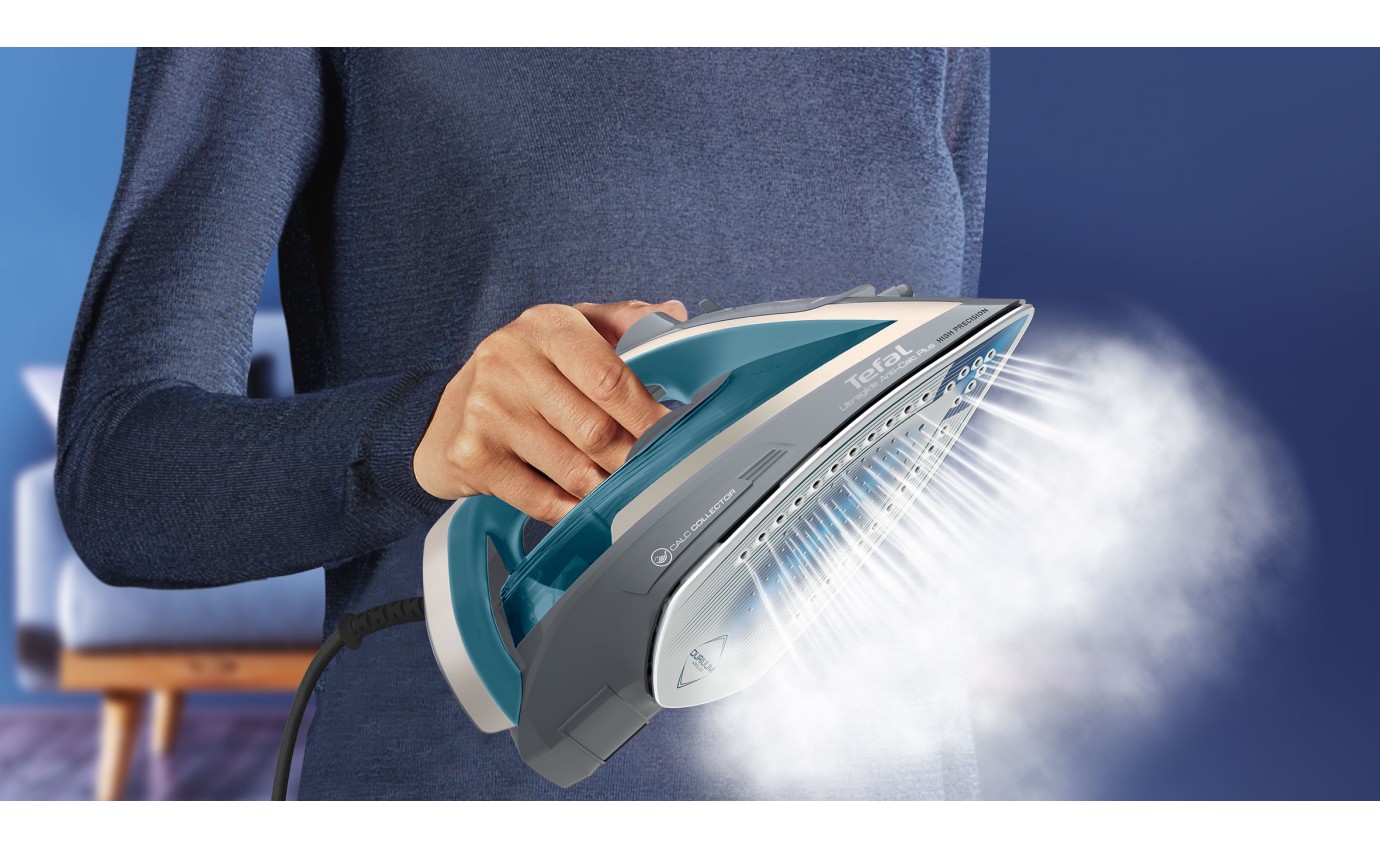 Tefal Ultraglide Plus Steam Iron FV5844