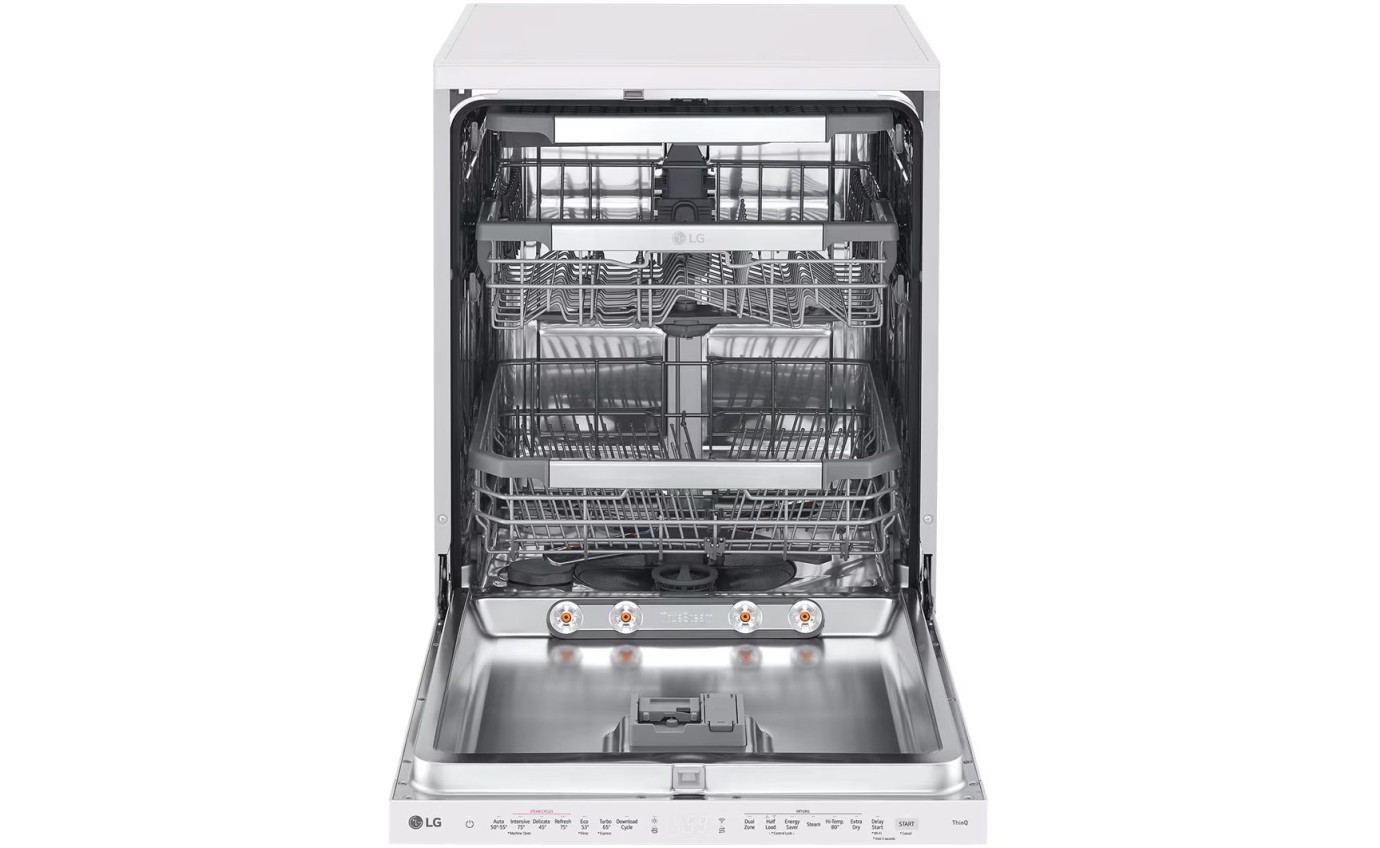 LG 60cm QuadWash&reg; Freestanding Dishwasher (Essence Matte White) XD3A25MW