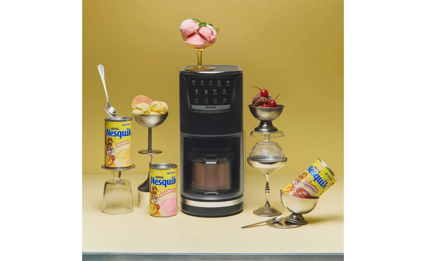 Tefal Dolci Black Knight Ice Cream Maker with Bonus Nesquik Tins NQ32IG6048