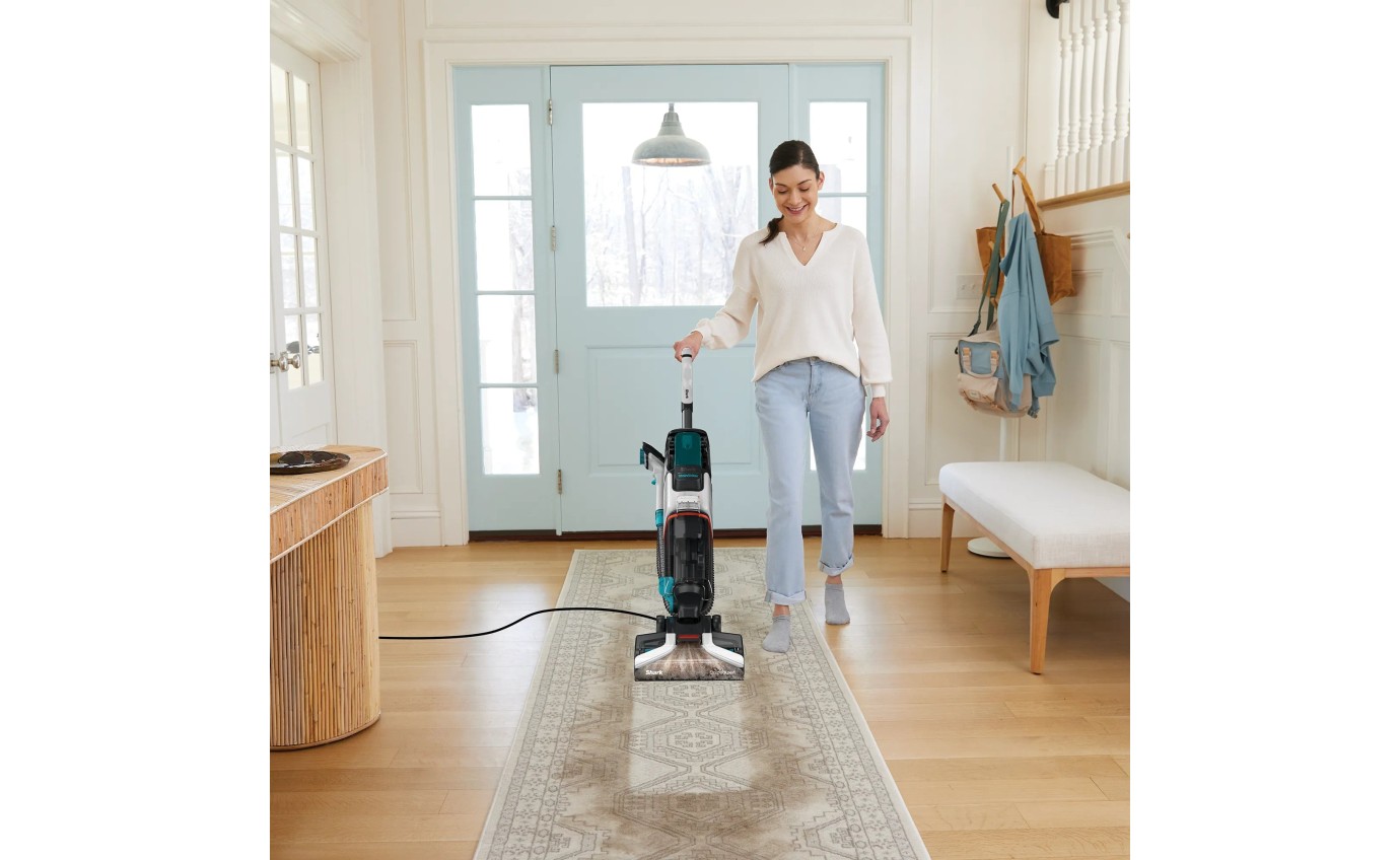 Shark CarpetXpert™ Deep Carpet Cleaner with Built-In StainStriker™ EX200