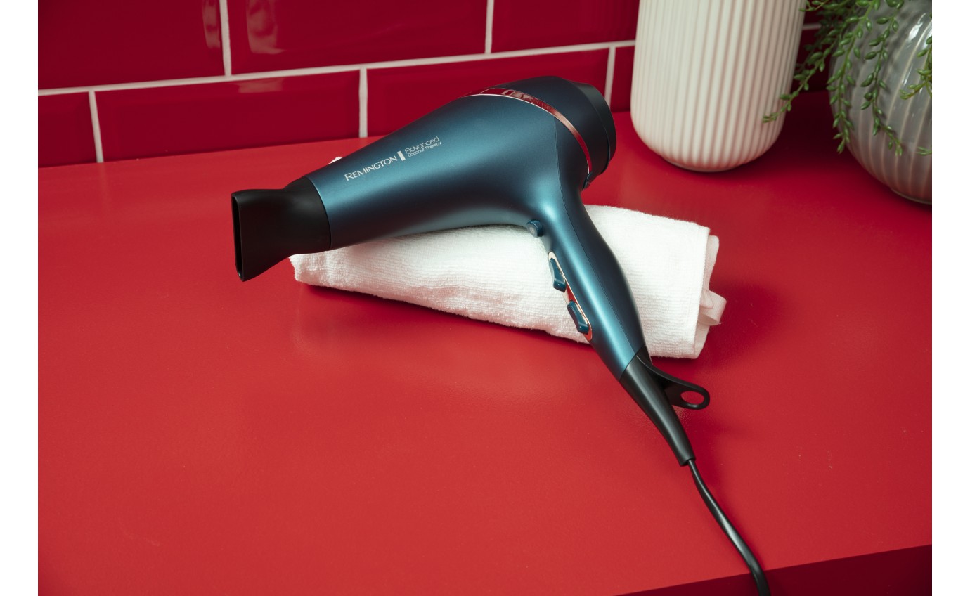 Remington Advanced Coconut Therapy Hairdryer AC8648AU