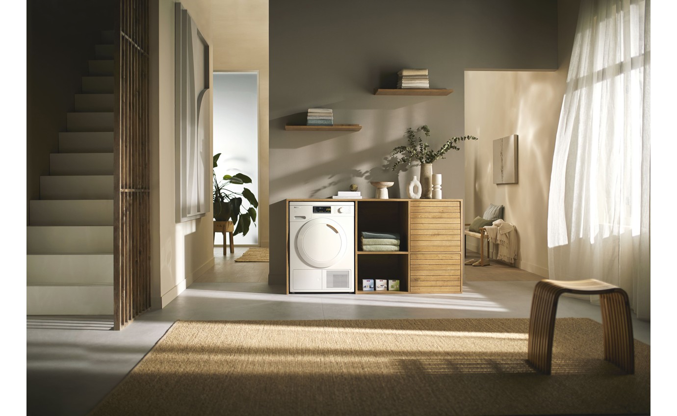 Miele 7kg Heat Pump Dryer TCA220WP