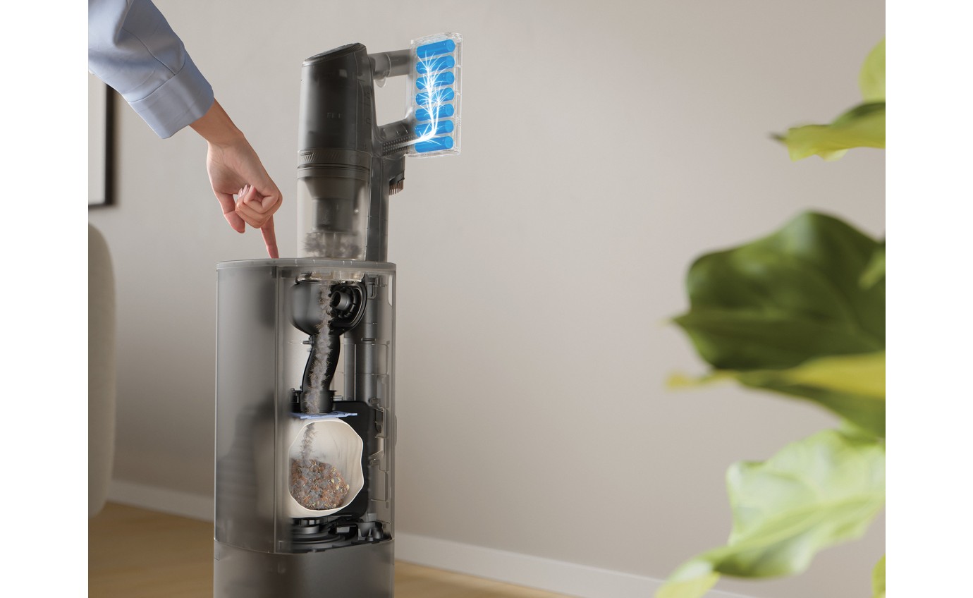 Electrolux 800 Series Cordless Vacuum with Clean Station EFP81825SB