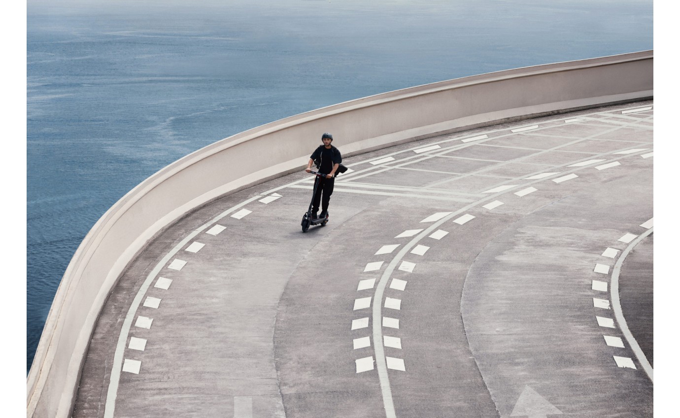 Segway-Ninebot MAX G3 Electric KickScooter SEGWMAXG3