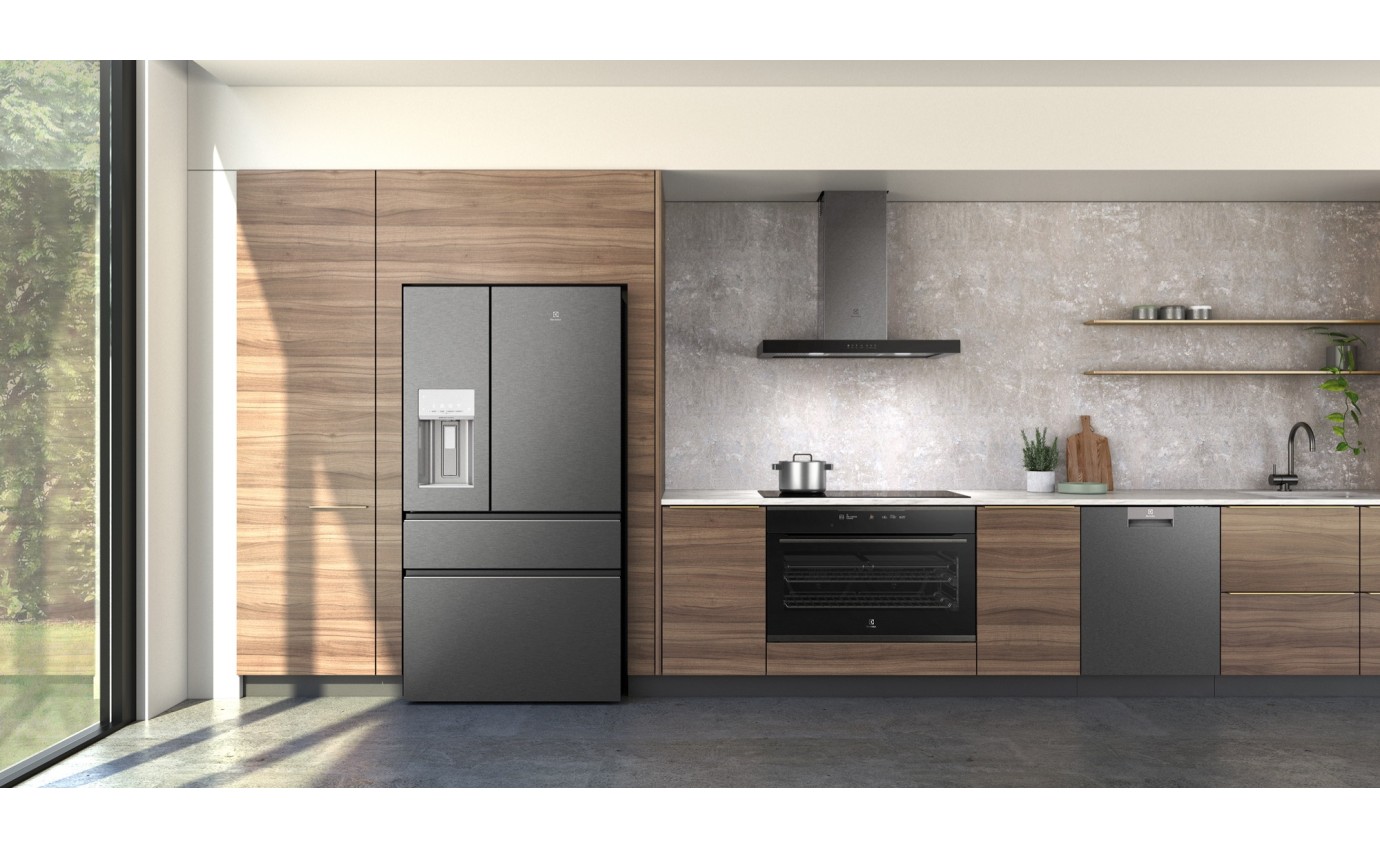 Electrolux 609L French Door Fridge (Dark Stainless Steel) EHE6899BA