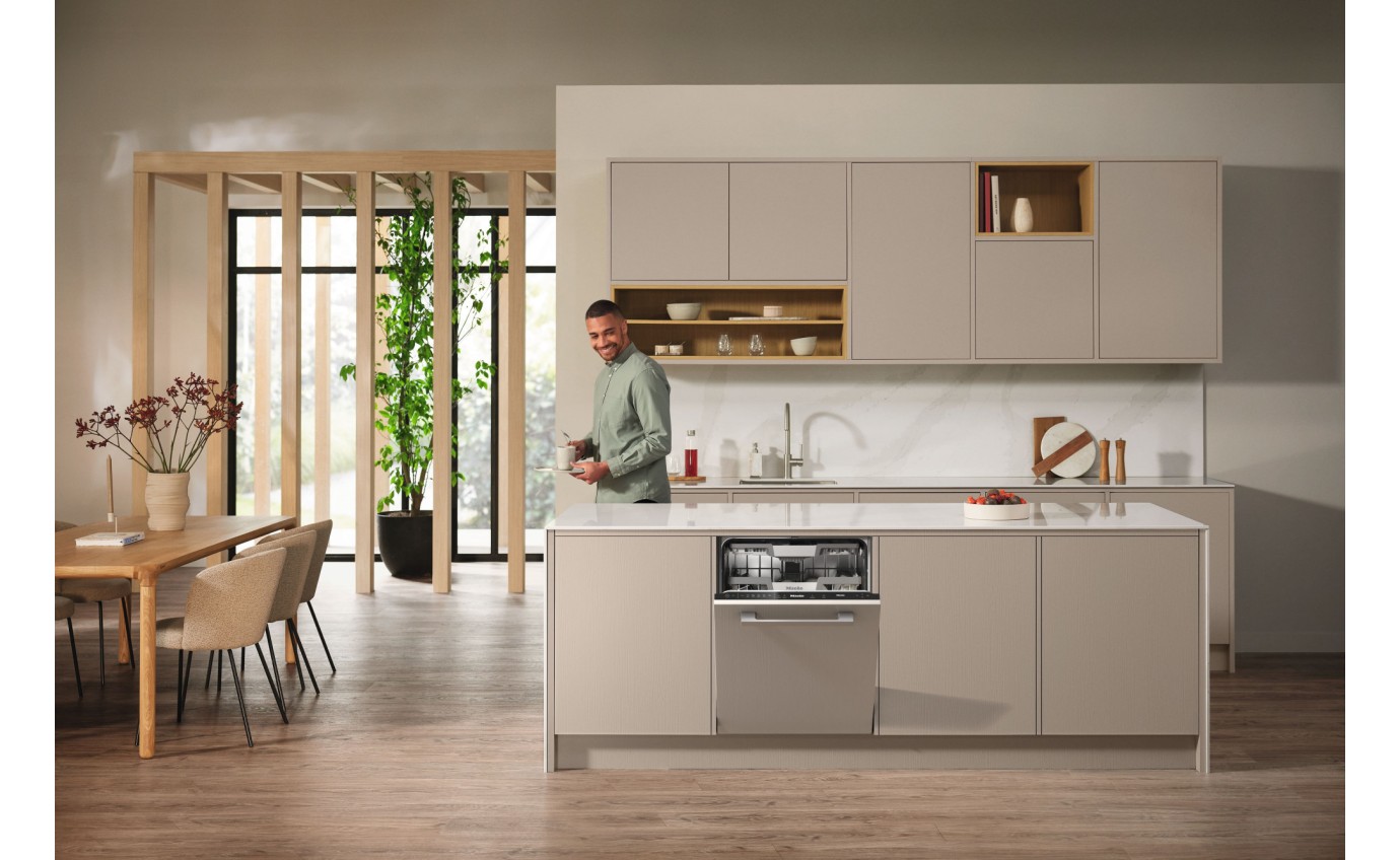 Miele 60cm Fully Integrated Dishwasher XXL with AutoDos G7659SCVIXXL