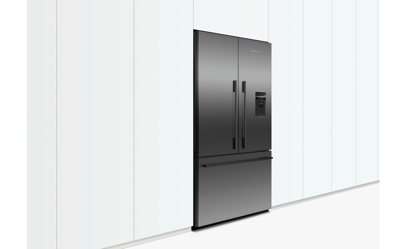 Fisher & Paykel 569L Series 7 French Door Refrigerator Freezer, Ice & Water RF610ADUB5