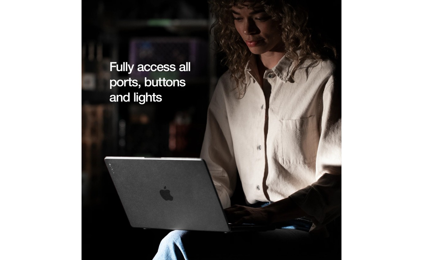 Incase Dots Hardshell with Makrolon&reg; for MacBook Pro 16 inch M1-M4 (Clear) INMB200722CLR