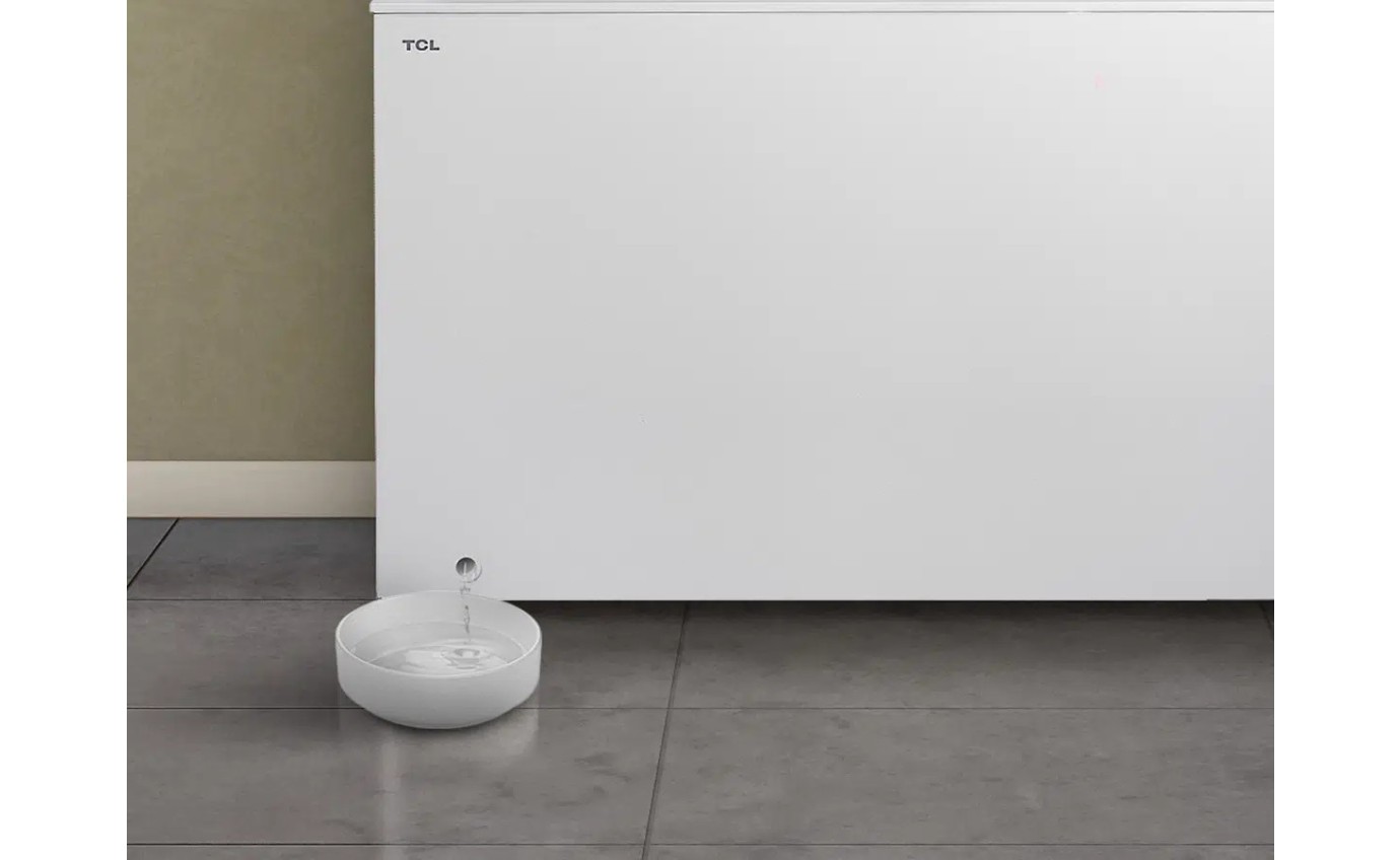 TCL 371L Hybrid Chest Freezer (White) F380CFW