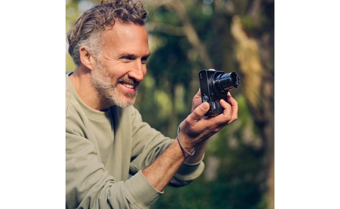 Panasonic LUMIX TZ99 Camera DCTZ99GNK