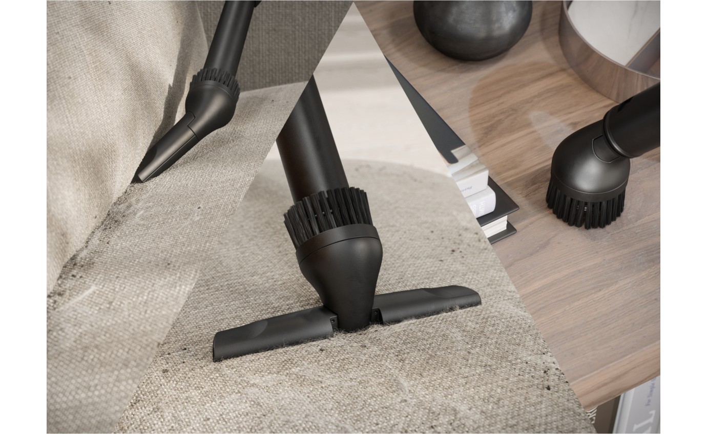 Electrolux Clean 600 Bagged Vacuum Cleaner EFB61112