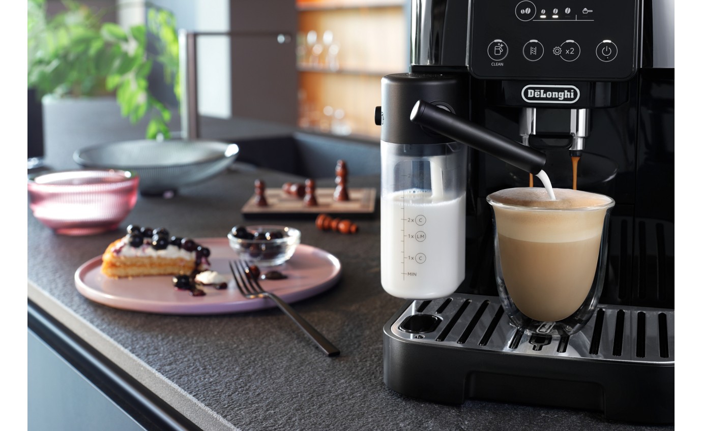 DeLonghi Magnifica Start Coffee Machine ECAM22063B