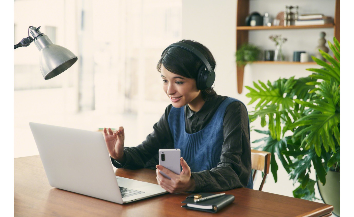 Sony Wireless Noise Cancelling Headphones (Black) WHCH720NB