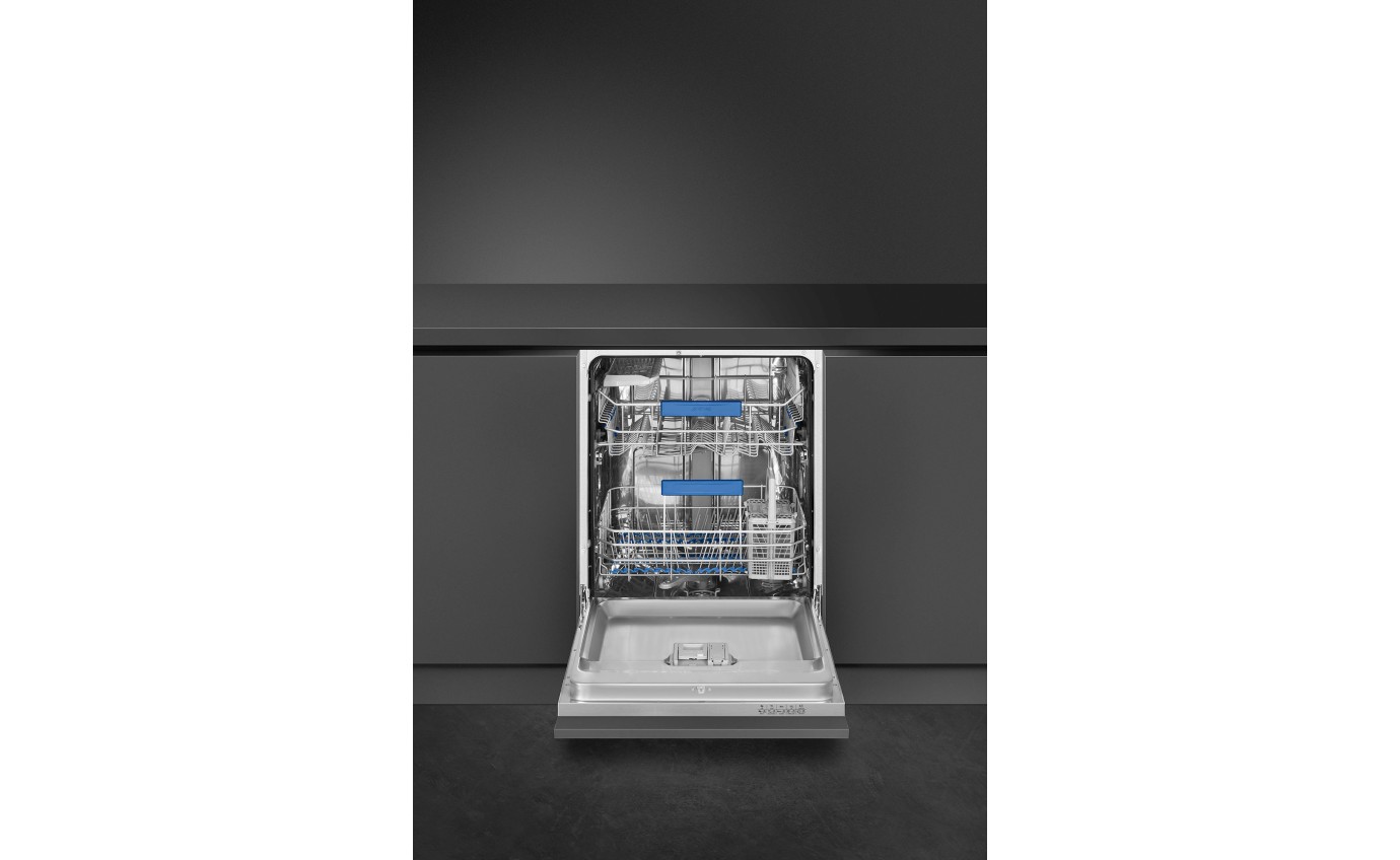 Smeg 60cm Underbench Dishwasher DWAU6224X4