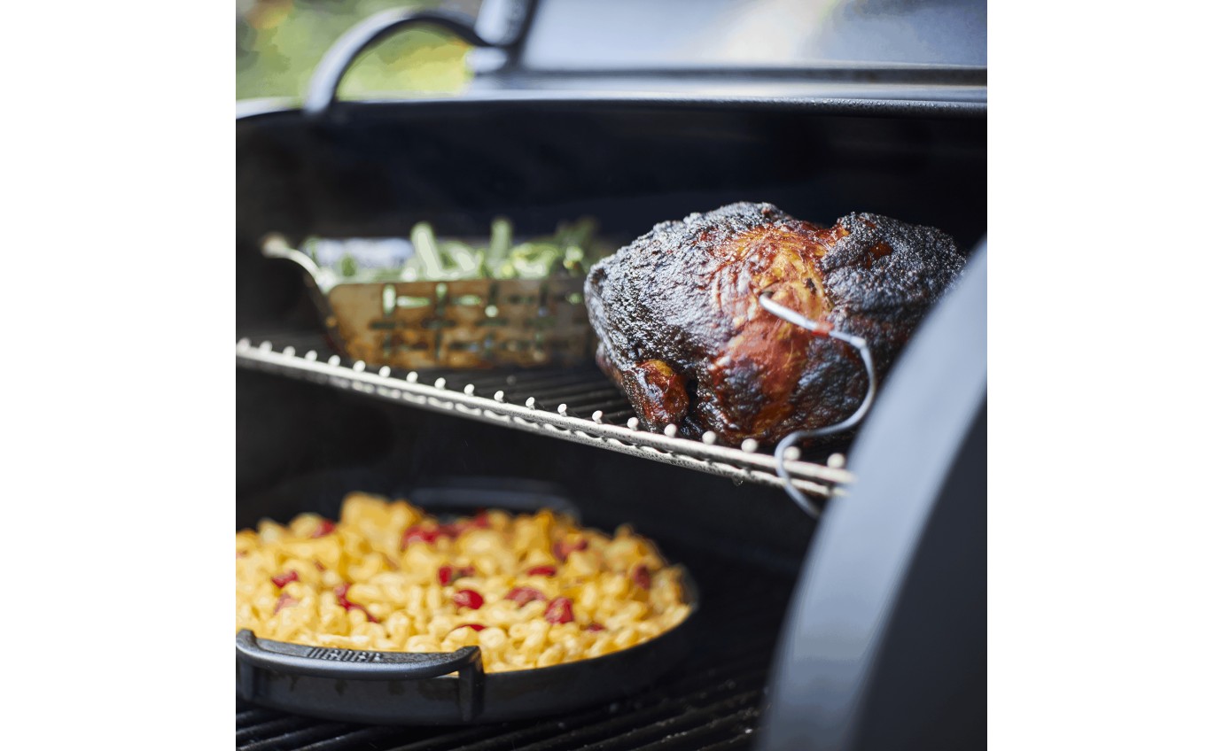 Weber SmokeFire EX4 GBS (2nd Gen) Wood Fired Pellet BBQ K22511024