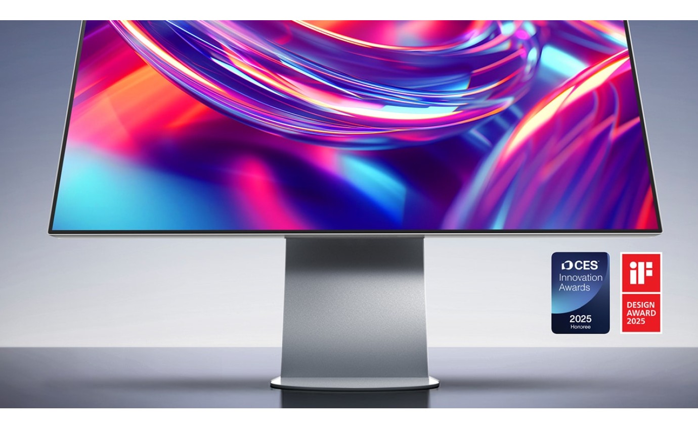 LG UltraFine&trade; evo 32-inch Nano IPS Black 6K Monitor with Thunderbolt&trade; 5 32U990ASAAU