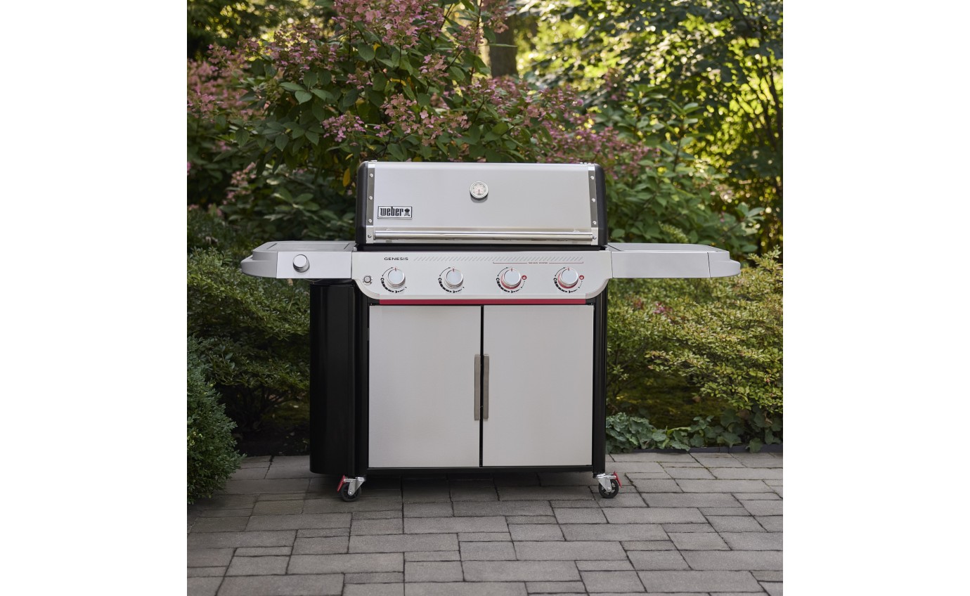 Weber Genesis&reg; SP-435 4-Burner Gas Barbecue (Natural Gas) K1501778