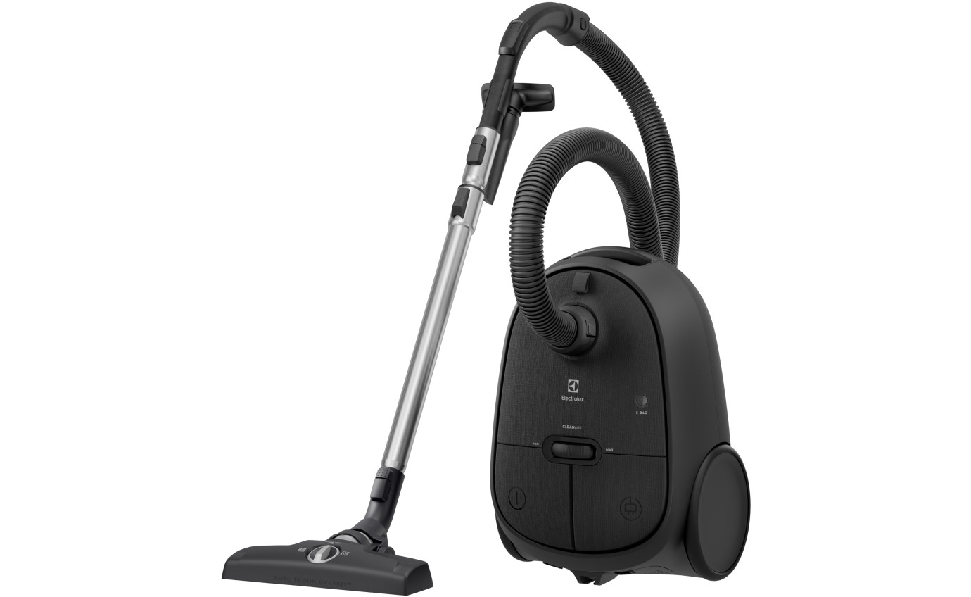Electrolux Clean 600 Bagged Vacuum Cleaner EFB61112
