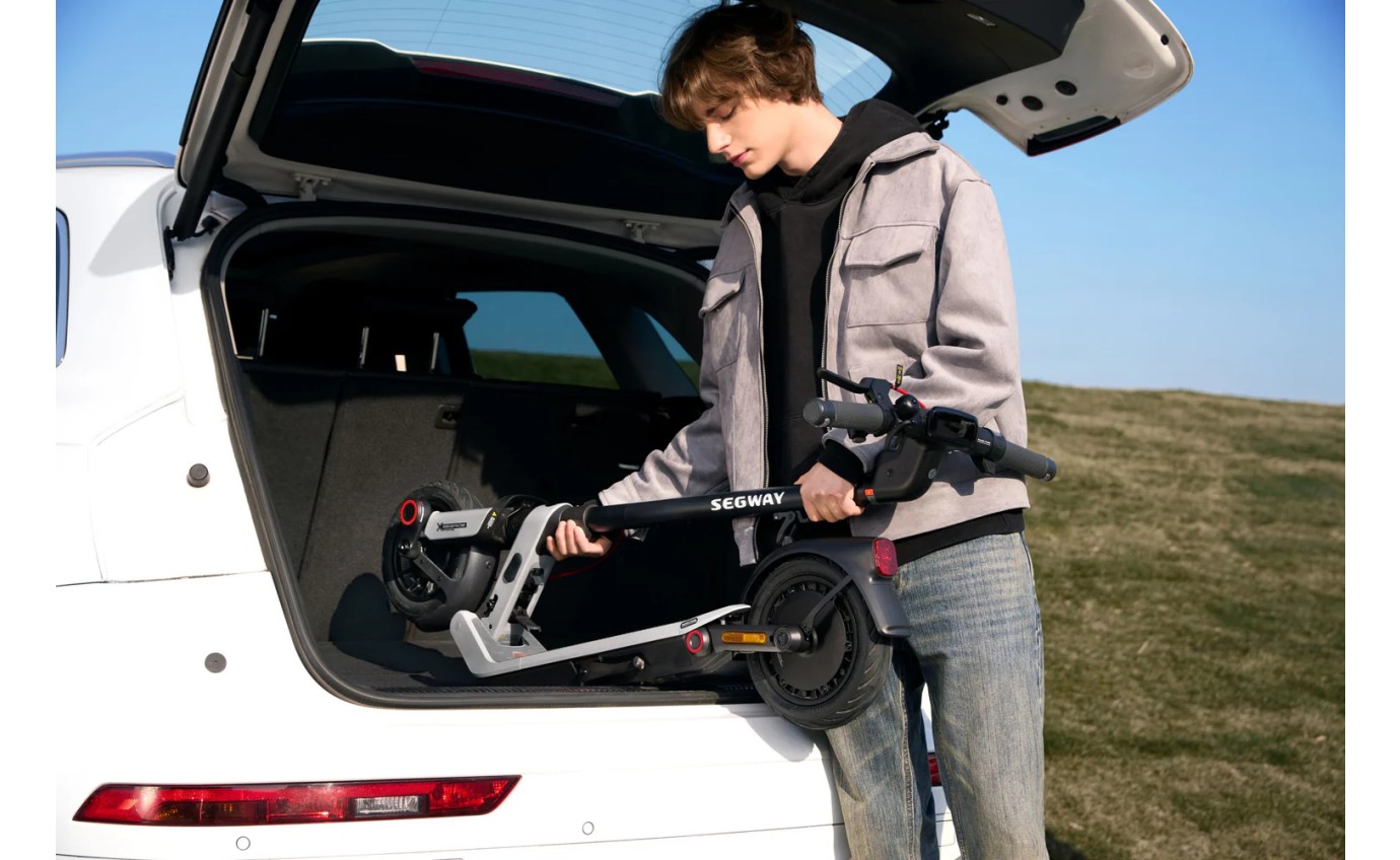 Segway-Ninebot E3 PRO Electric KickScooter SEGWE3PRO