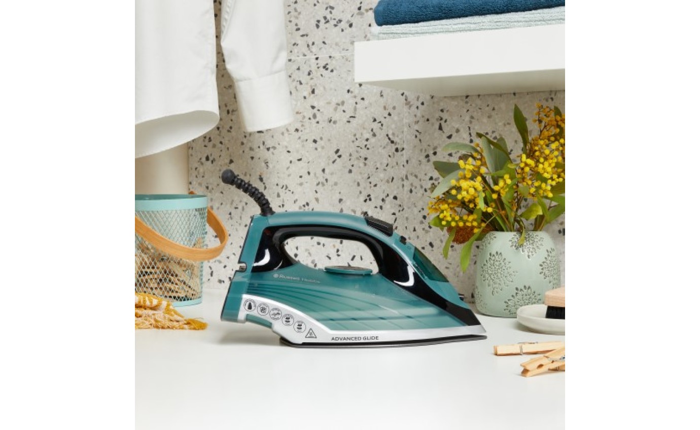 Russell Hobbs Advanced Glide Iron RHC280