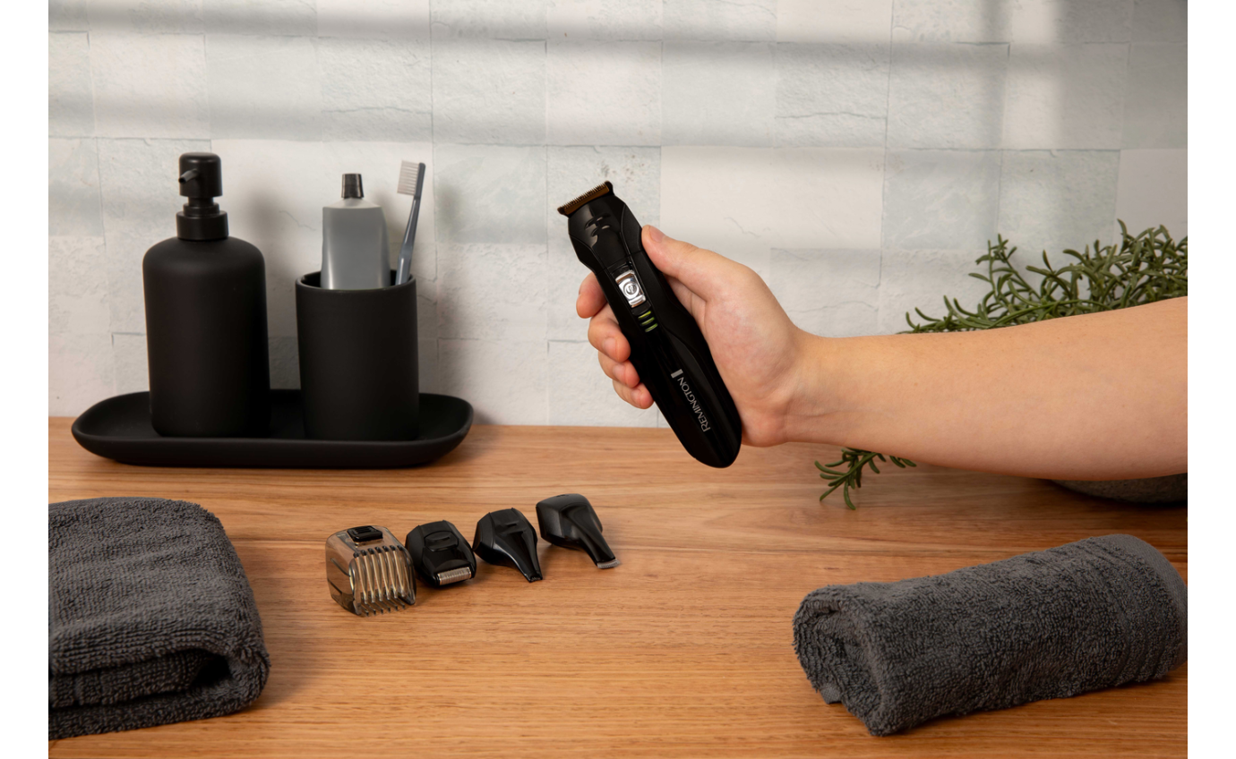 Remington 5-in-1 Titanium Multi-Grooming Kit PG6024AU