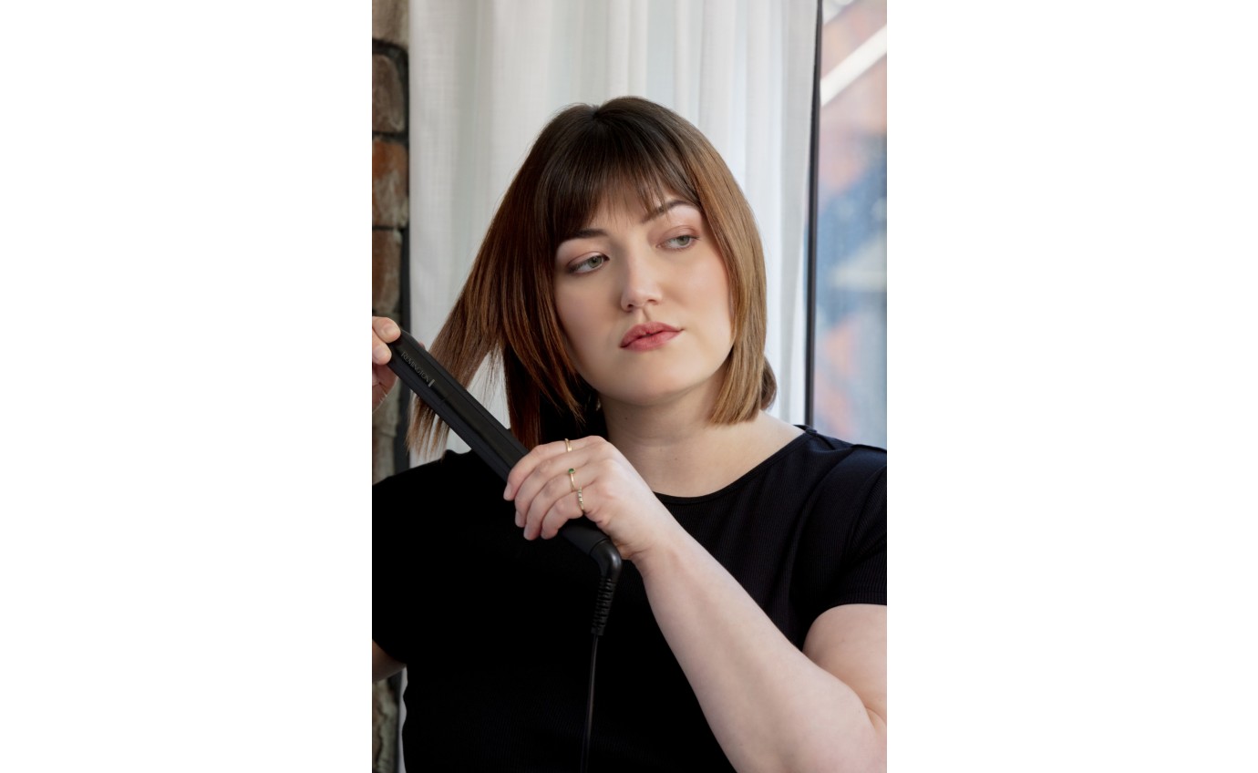 Remington Ceramic Straight 215 Hair Straightener S1370AU