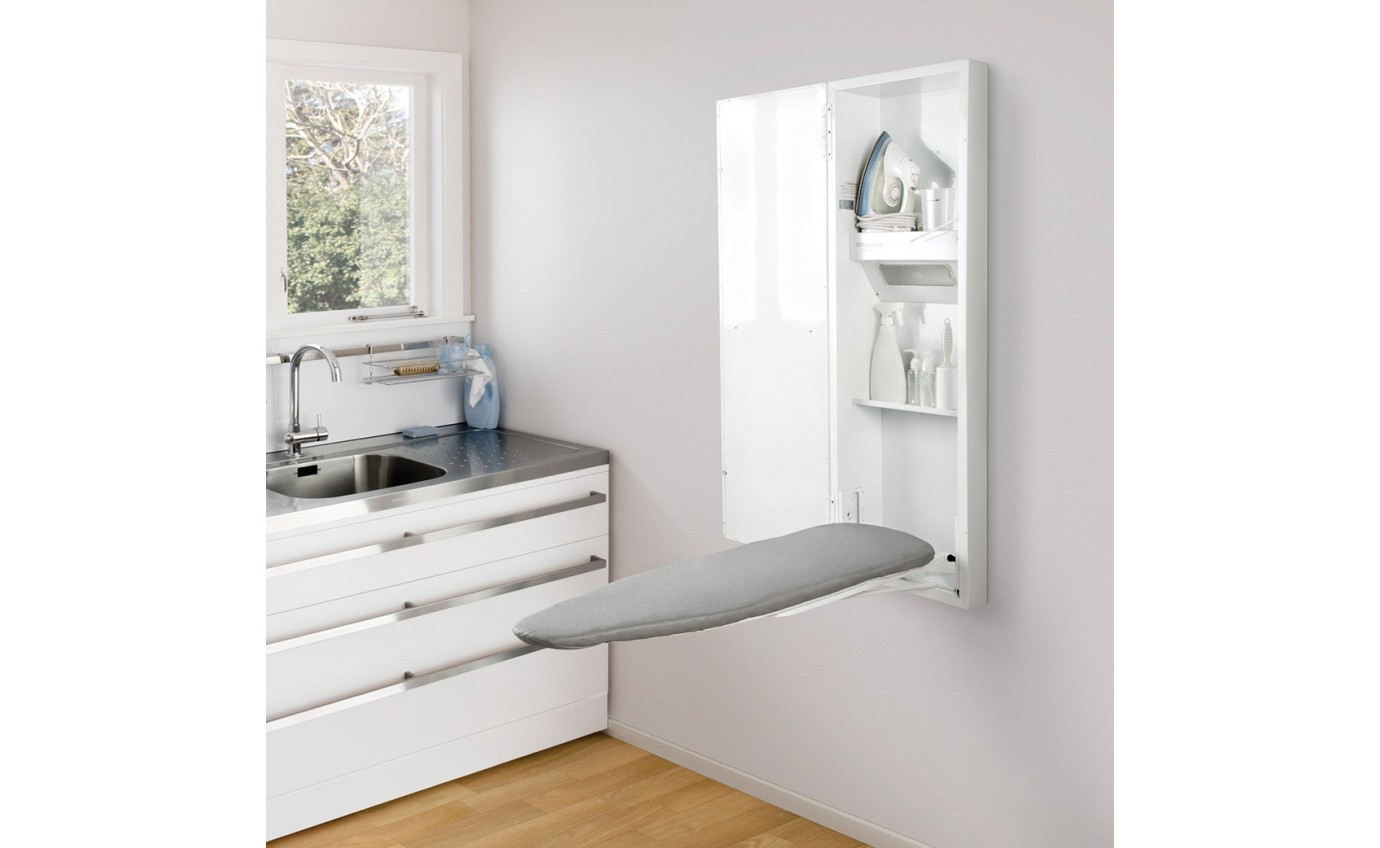 Robinhood Ironing Centre IC1300