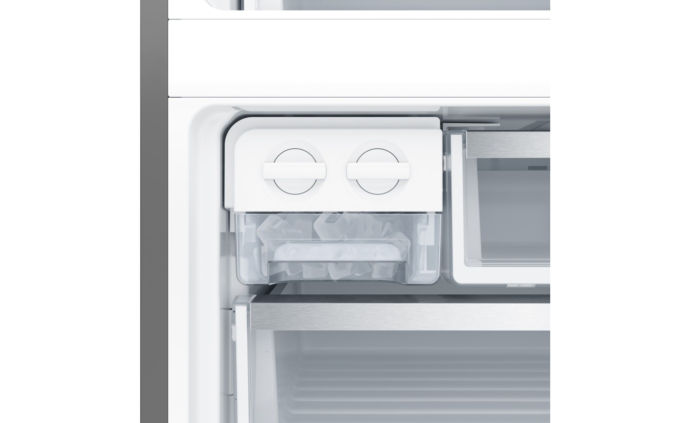 Electrolux 496L Bottom Mount Fridge (Silver) EBE5002SDR