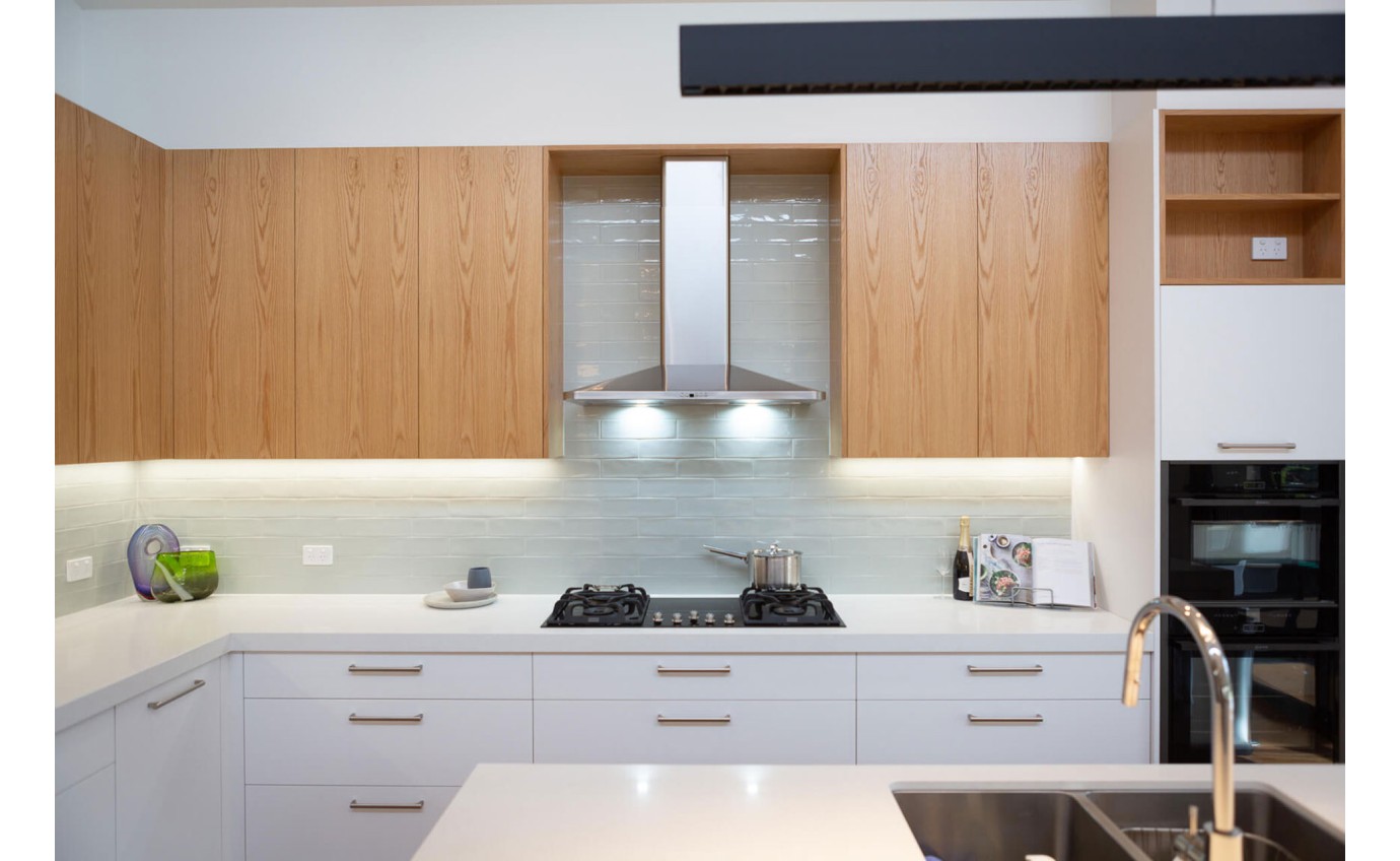 Schweigen Silent Wallmount Rangehood 900mm WM2190ST