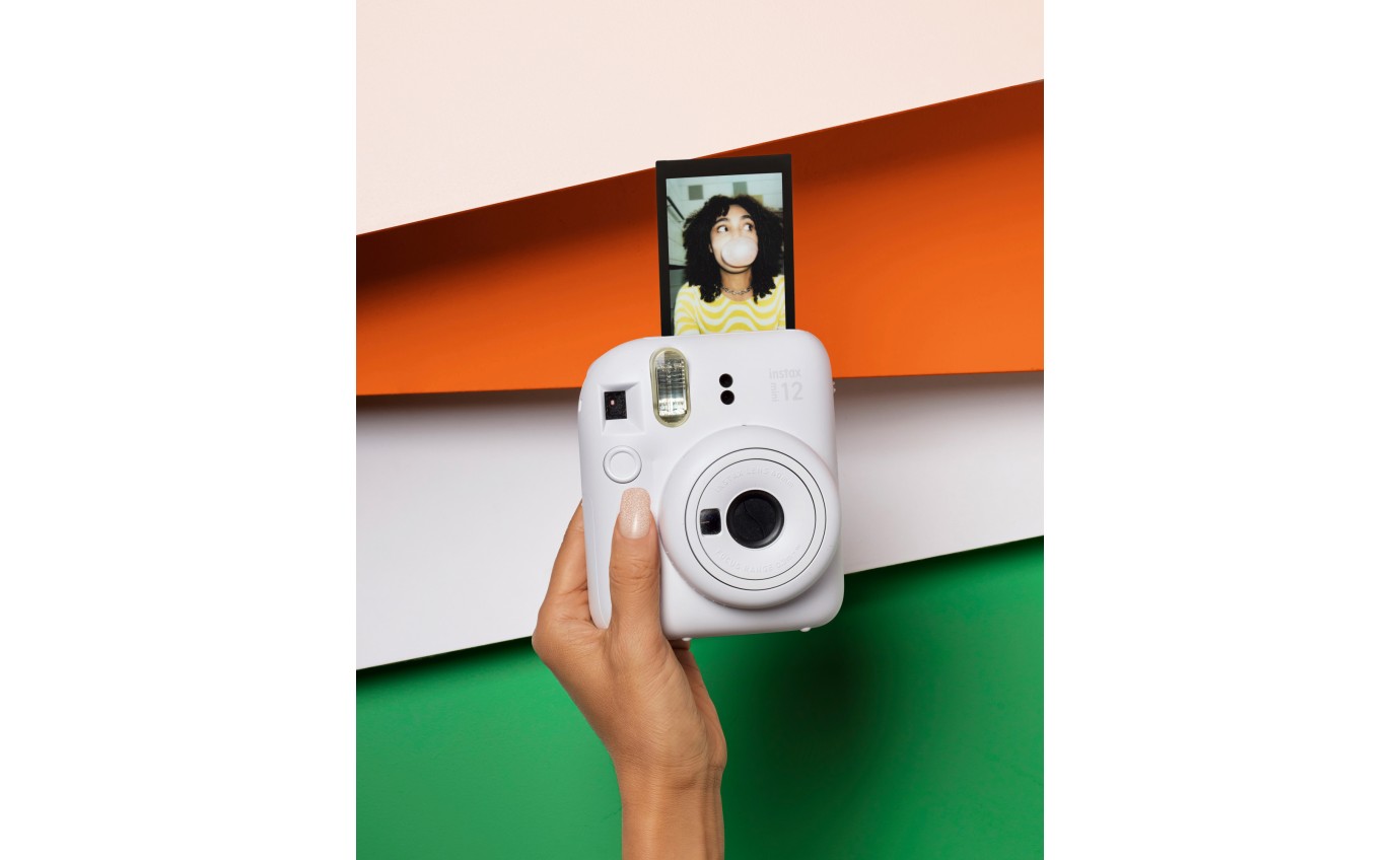 Fujifilm Instax mini 12 Memory Maker Bundle (Clay White) 88424
