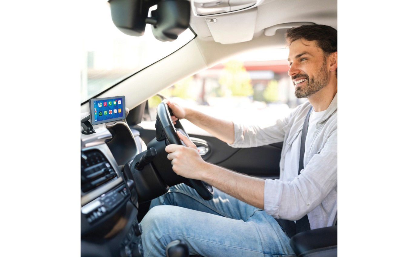 Laser 7 inch Portable CarPlay Android Auto Touchscreen NAVC7CP931