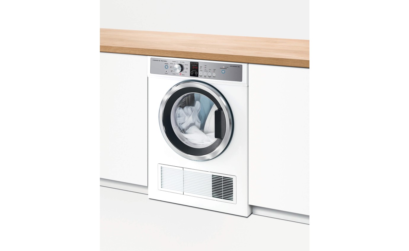 Fisher & Paykel 7kg Series 7 Vented Dryer, Auto Sensing, Full Reverse Tumbling DE7060P2