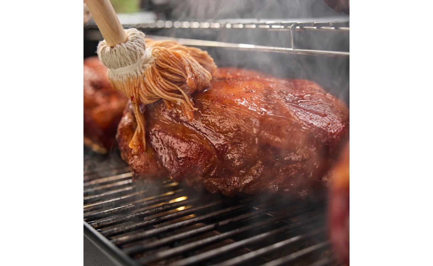 Weber Smoque&trade; Pellet Smoker BBQ 1500826