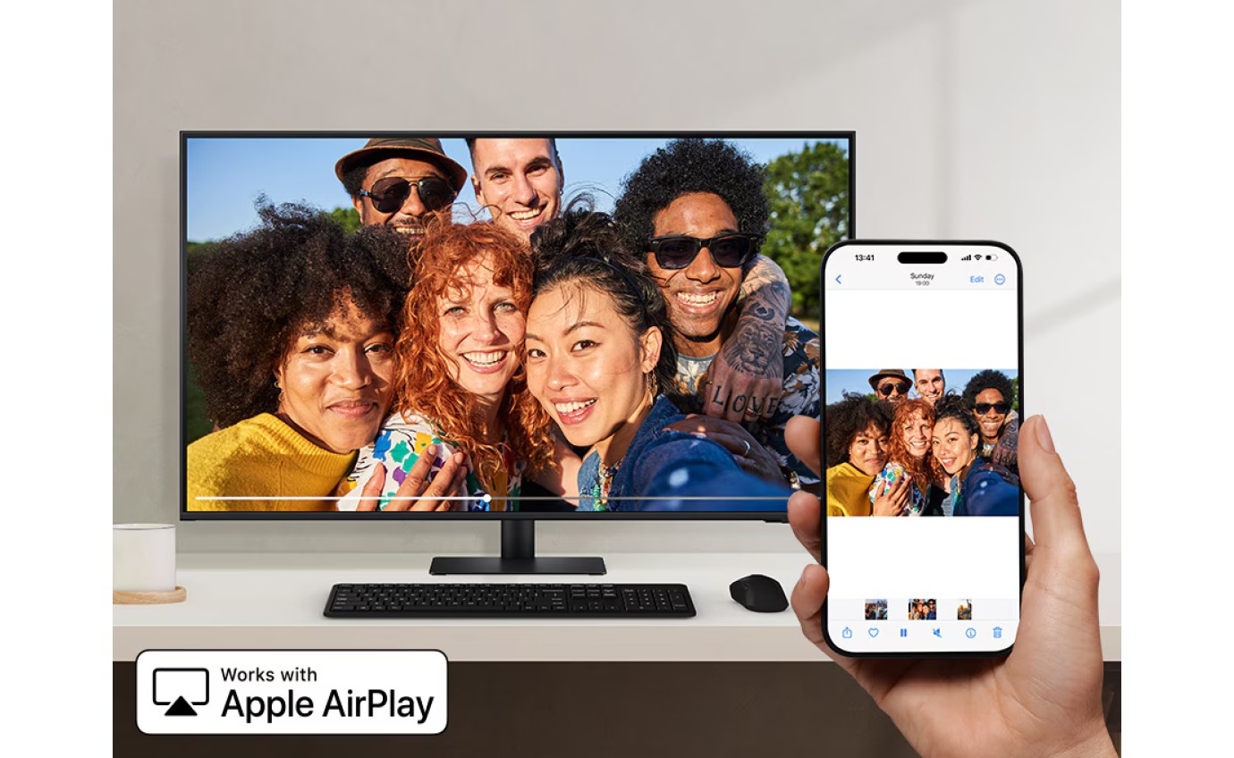 Samsung 43 inch M7 M70F 4K Smart Monitor with Remote LS43FM702UEXXY