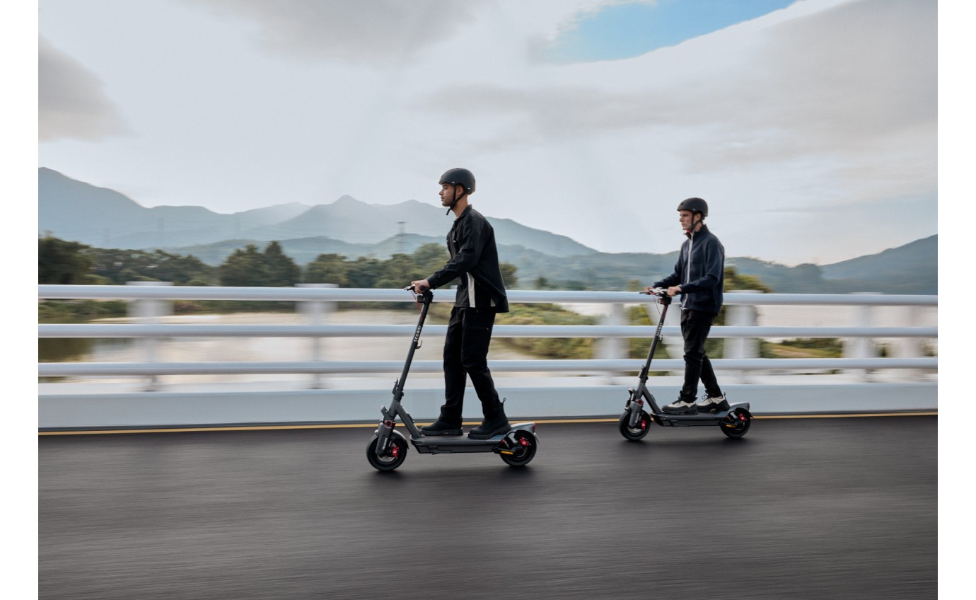 Segway-Ninebot MAX G3 Electric KickScooter SEGWMAXG3