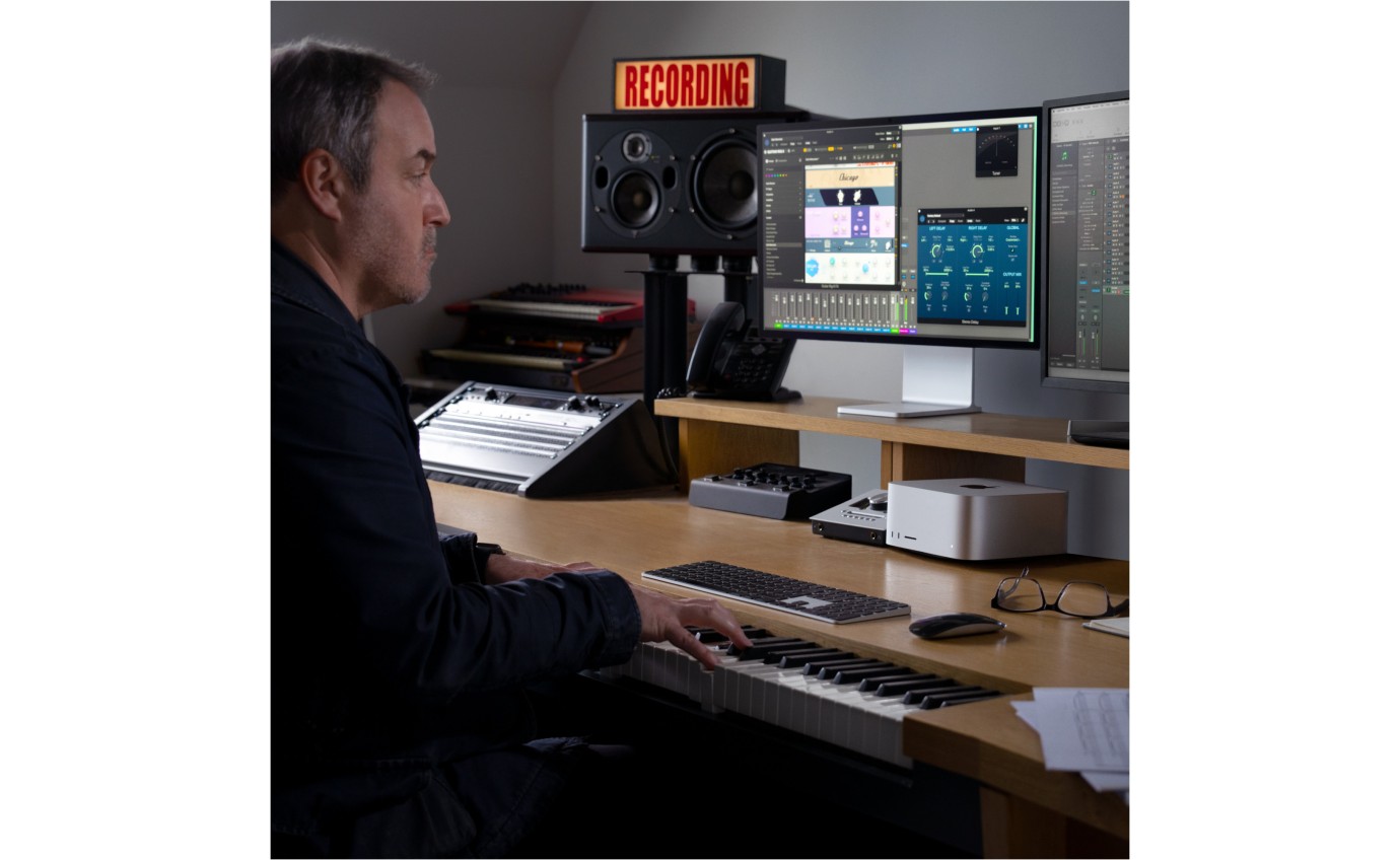 Apple Mac Studio with M4 Max Chip MU963XA