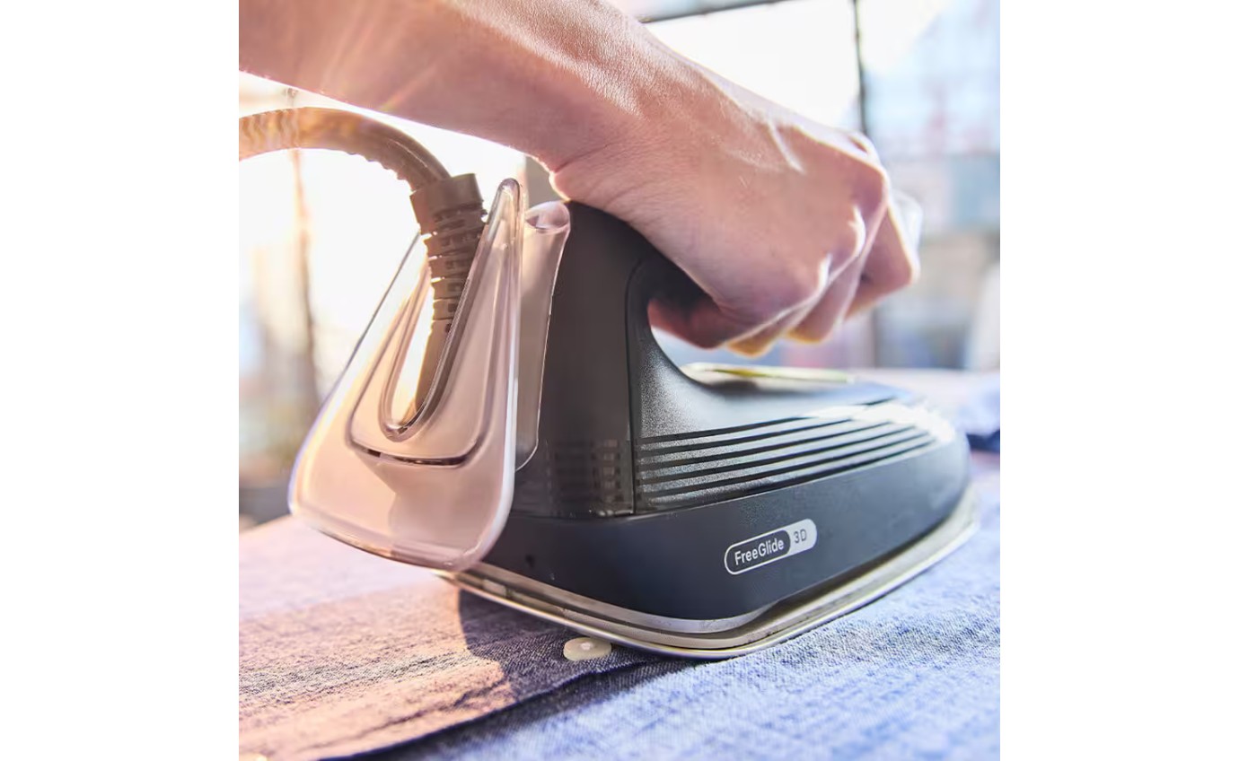 Braun CareStyle 3 Steam Generator Iron IS3257BK