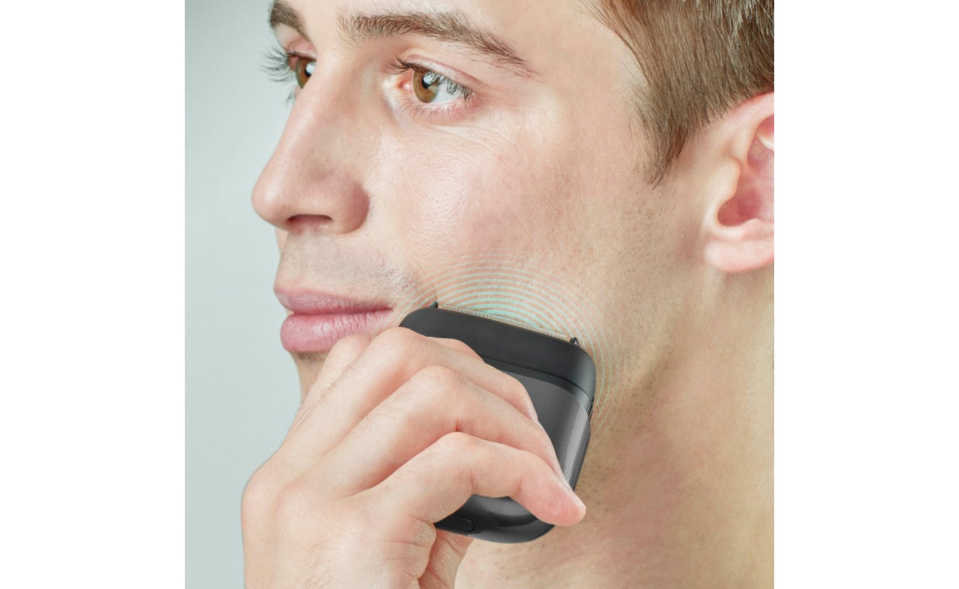 Panasonic Compact 3-Blade Electric Shaver ESCM3AK541