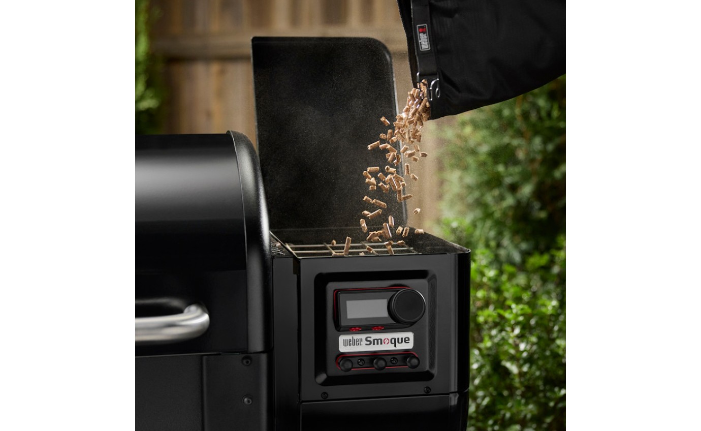 Weber Smoque&trade; Pellet Smoker BBQ 1500826