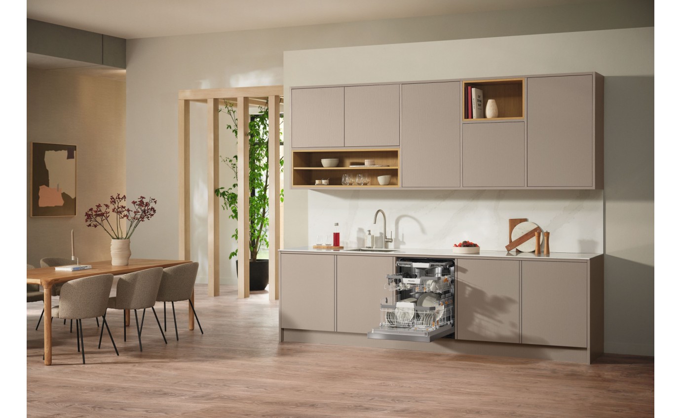 Miele 60cm Built-under Dishwasher with AutoDos (CleanSteel) G7130SCUCLST