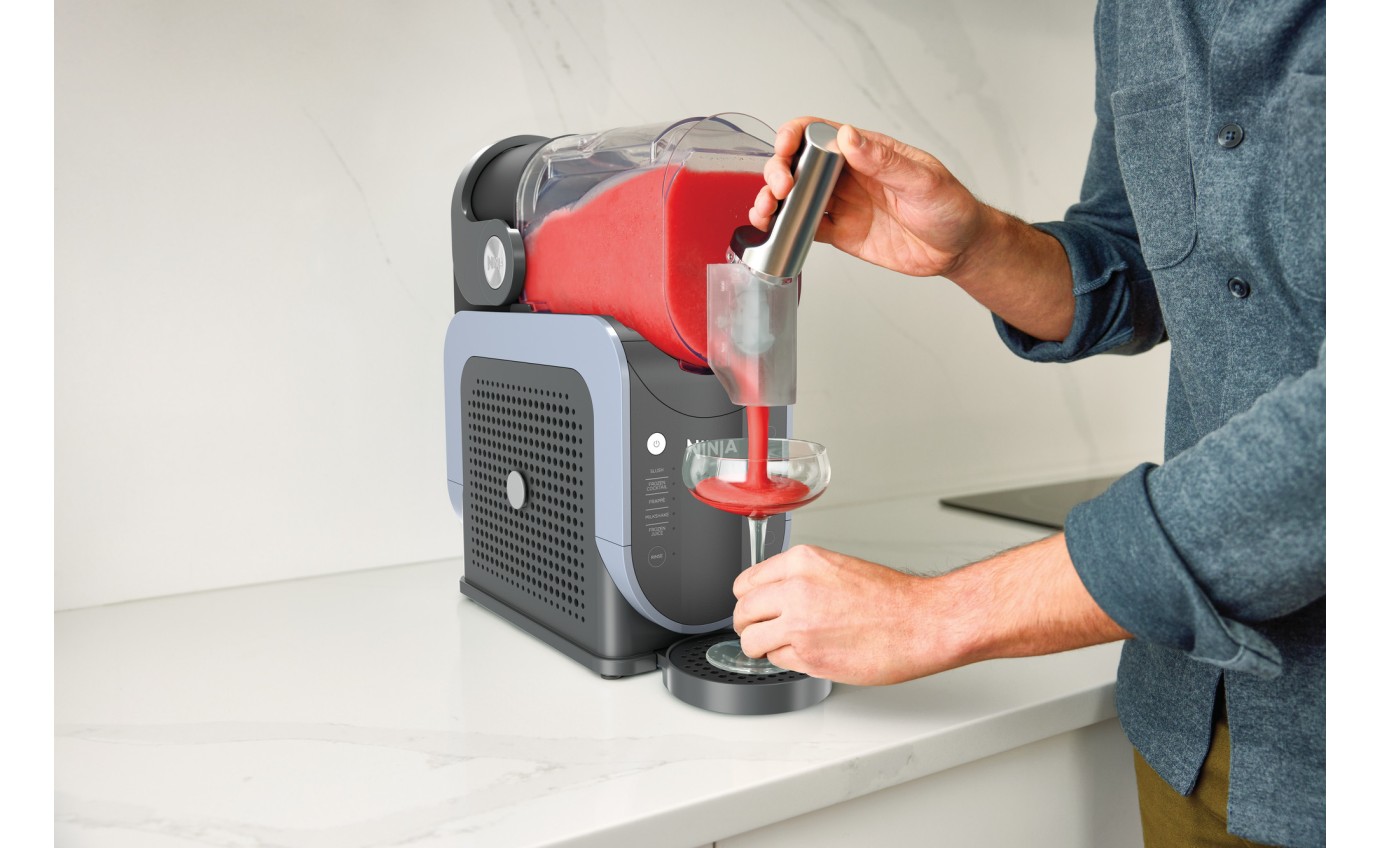 Ninja SLUSHi™ Professional Frozen Drink Maker FS301