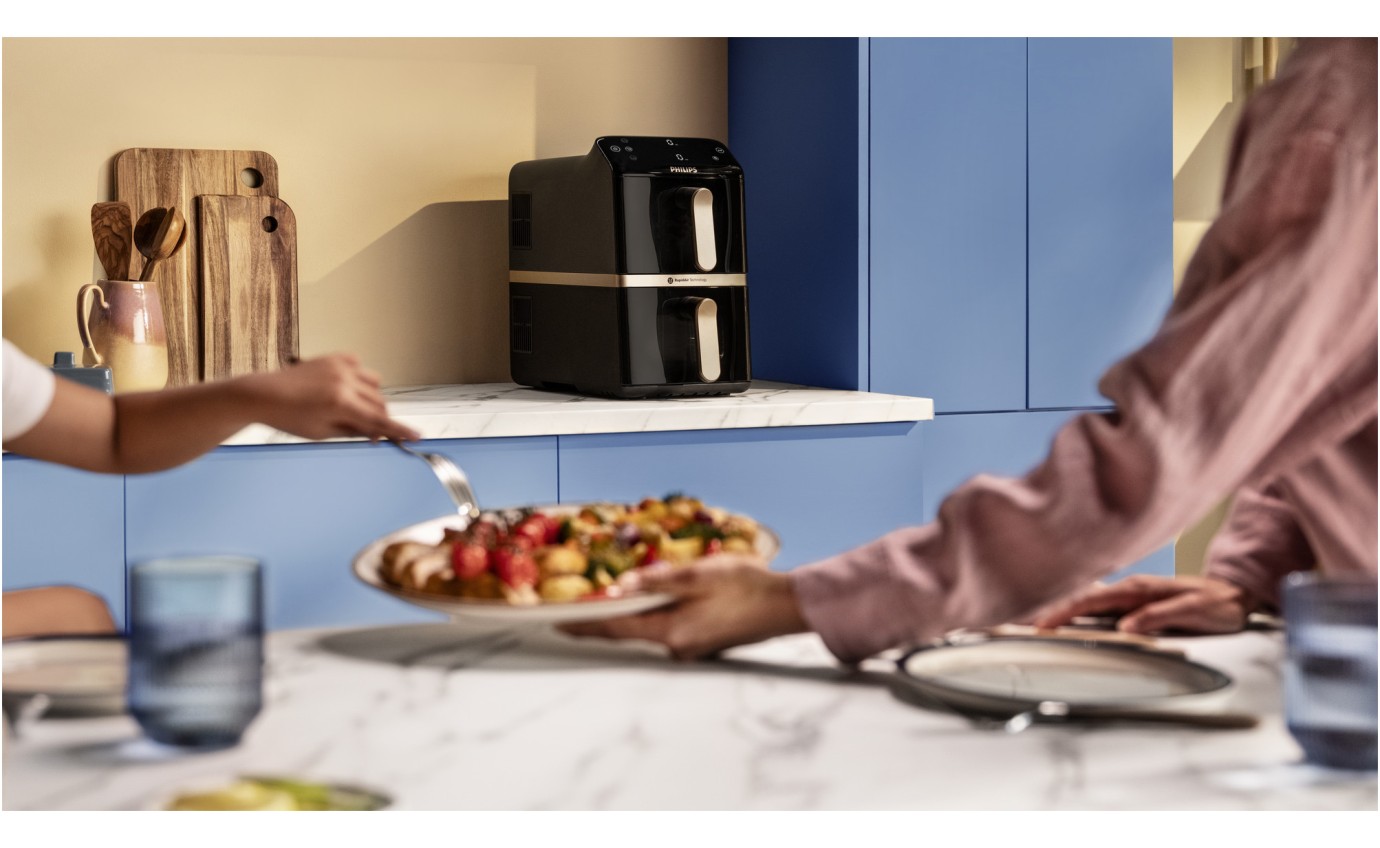 Philips Air Fryer 4000 Series Stacked Dual Basket with Windows 10L NA46270