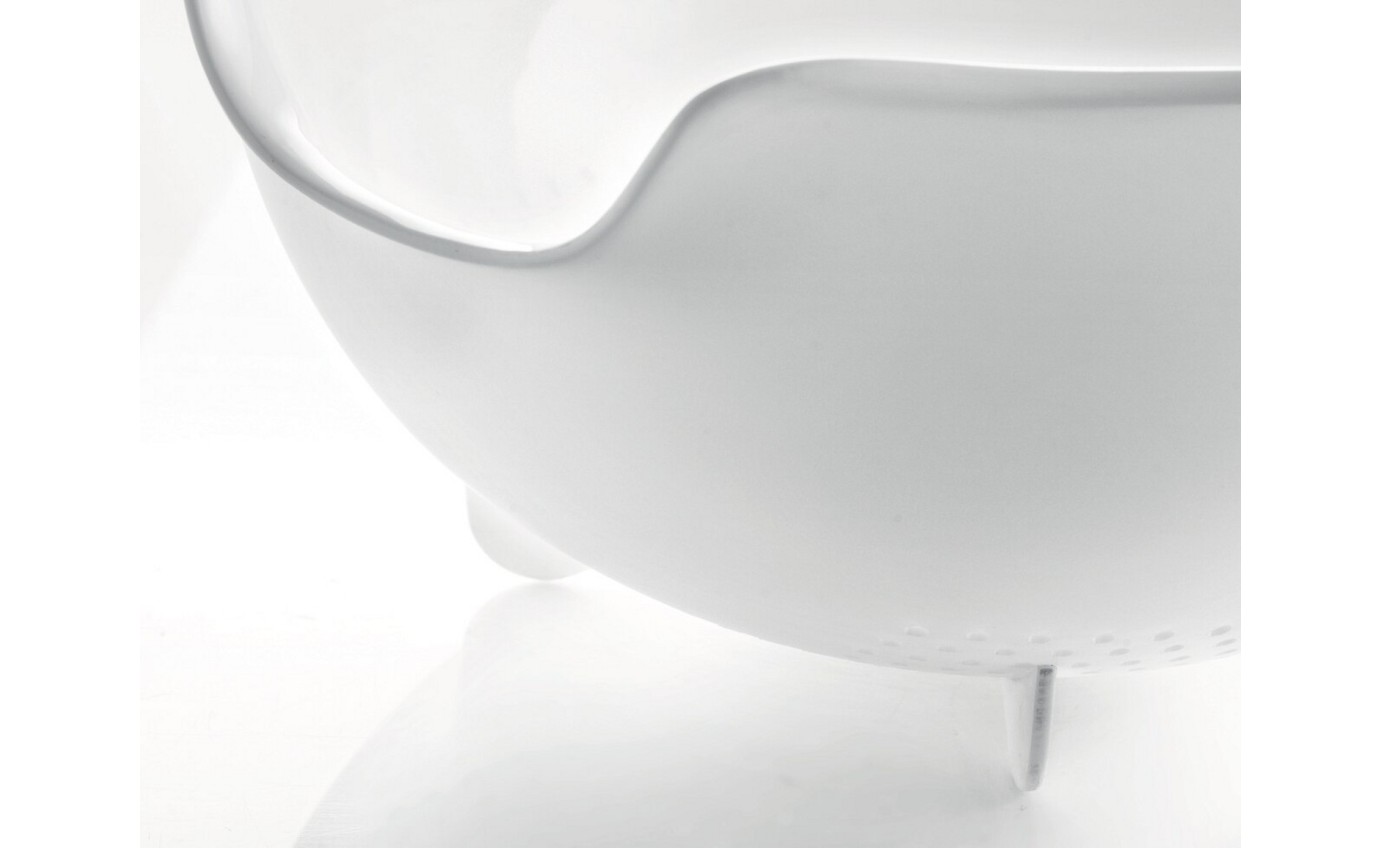 Guzzini White Easy Pour Colander 29950011