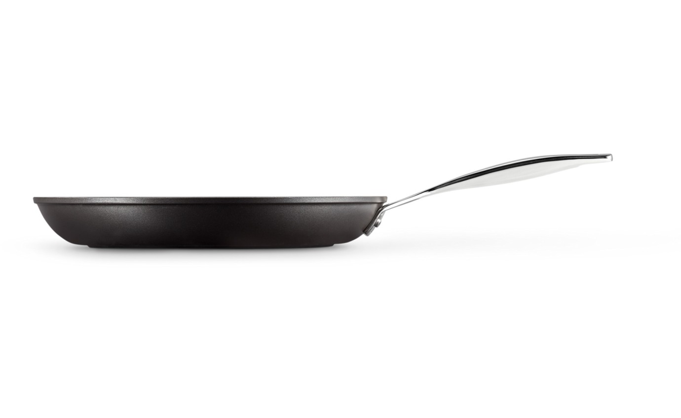 Le Creuset 30cm Shallow Frying Pan 51112300010002
