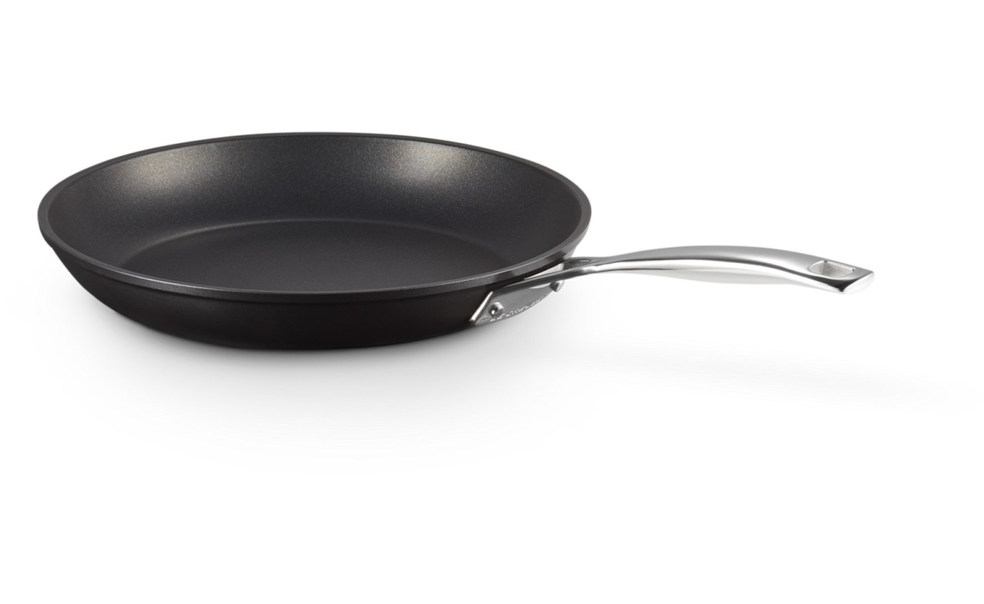 Le Creuset 30cm Shallow Frying Pan 51112300010002