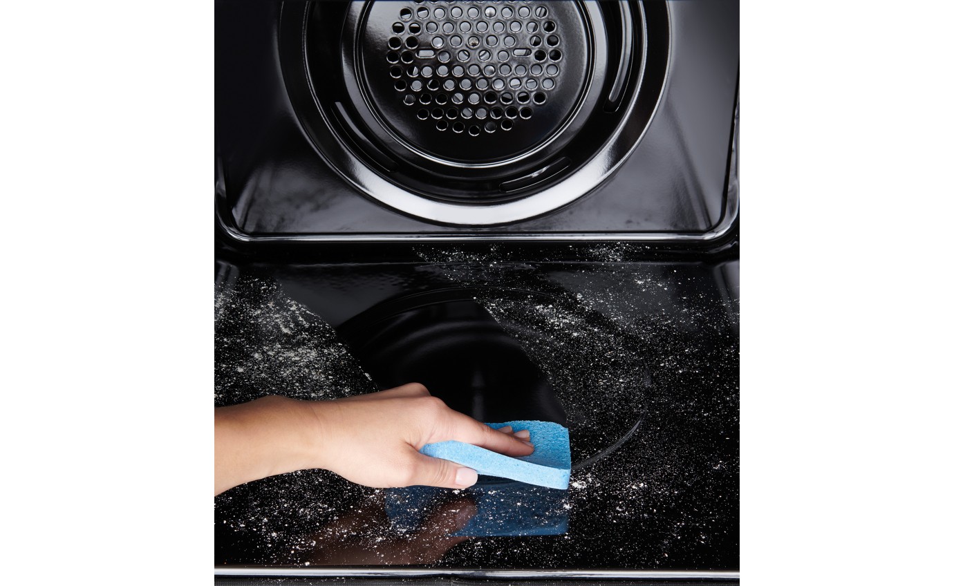 Westinghouse 60cm Multifunction PyroClean Oven with AirFry (Dark Stainless Steel) WVEP6716DD