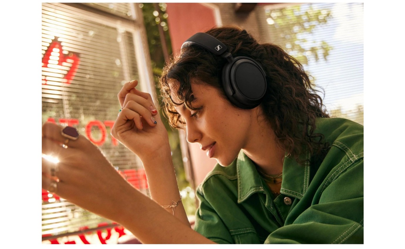 Sennheiser Accentum Plus Adaptive Noise Cancelling Wireless Over-Ear Headphones (White) 11901351340